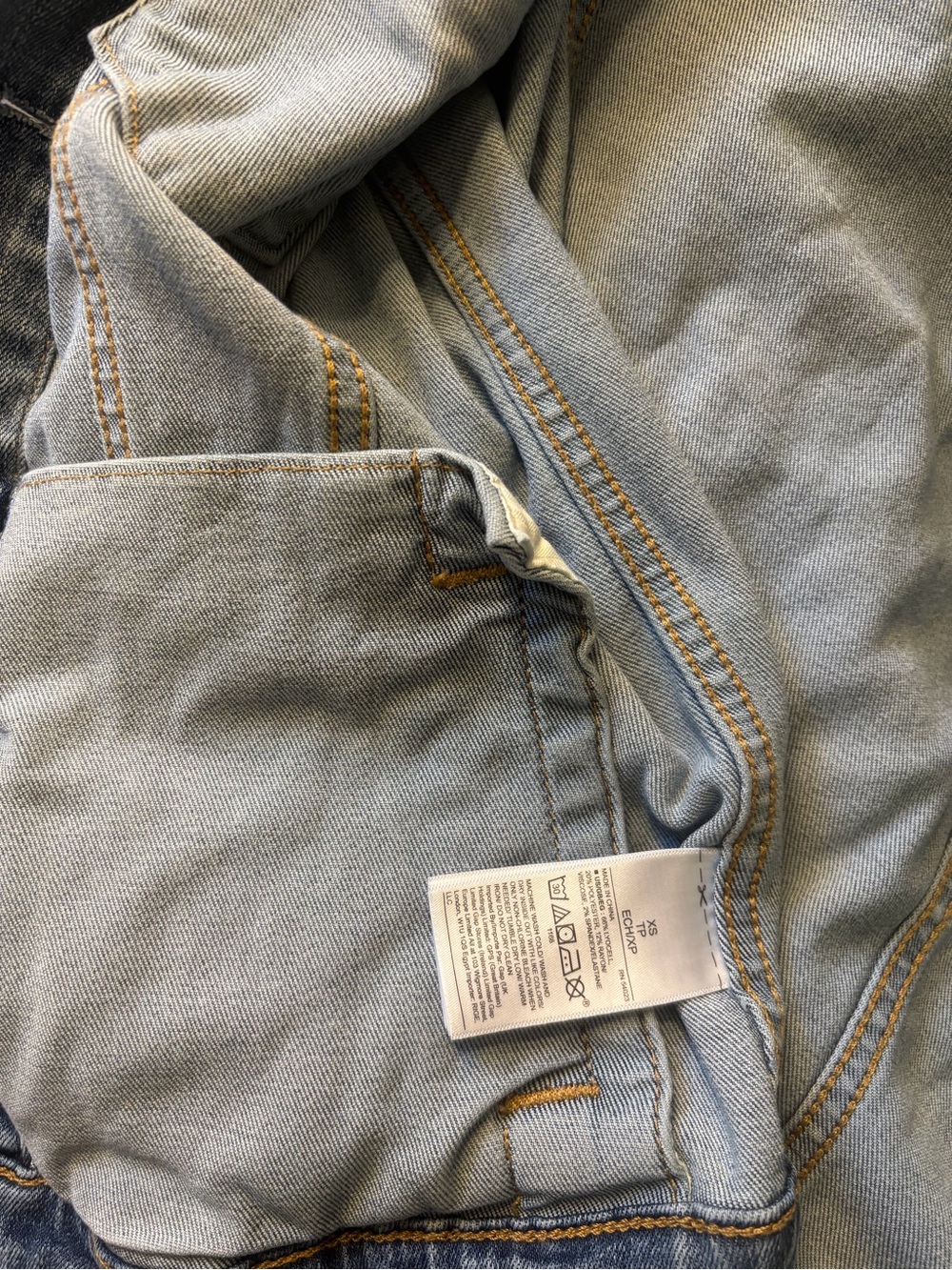 GAP Light Blue Women's Denim Jacket - Picture 4 of 4